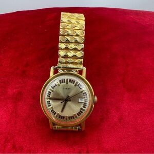 Vintage Timex Gold-Tone Watch Mid-century, Preowned, 1960’s